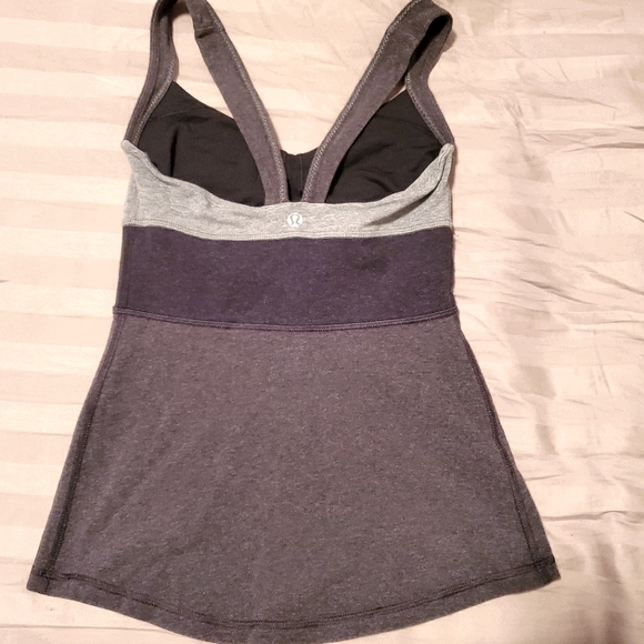 Lululemon Colour Block Tank - Picture 3 of 7